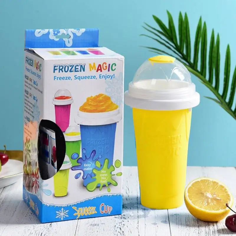 Quick-Freeze Slushy Maker Cup – 350ml DIY Smoothie & Milkshake Squeeze Cup | BPA-Free Silicone | Fun Summer Gift for Kids & Teens 🇨🇦