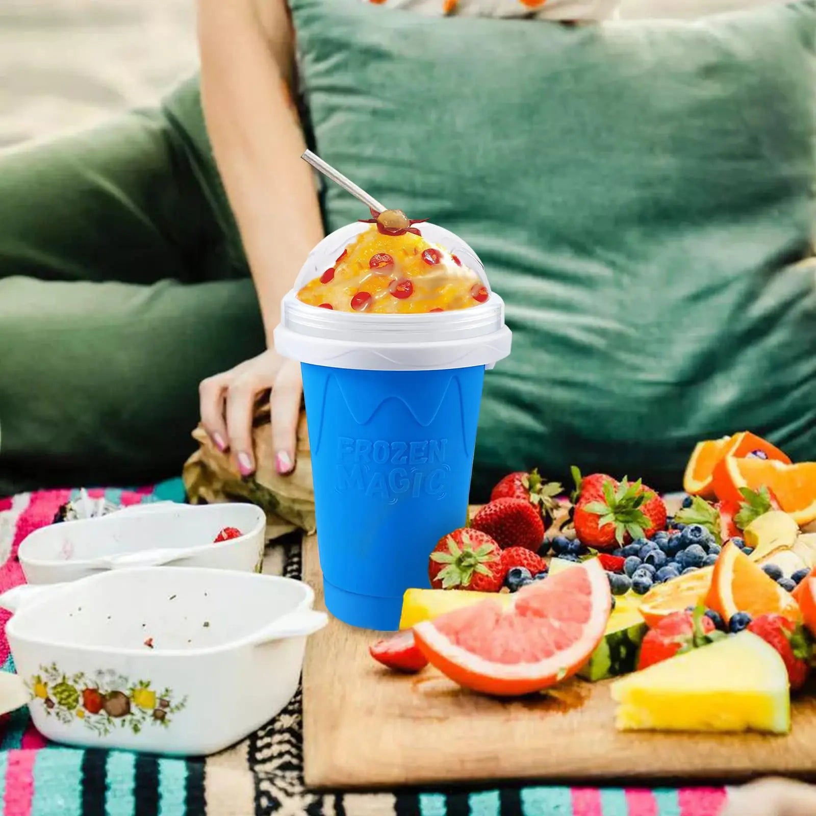 Quick-Freeze Slushy Maker Cup – 350ml DIY Smoothie & Milkshake Squeeze Cup | BPA-Free Silicone | Fun Summer Gift for Kids & Teens 🇨🇦